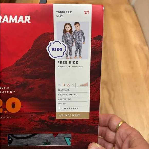 Terramar NWT Free Ride Heritage Thermal Baselayer 2-Piece Set- 2T - Picture 3 of 8